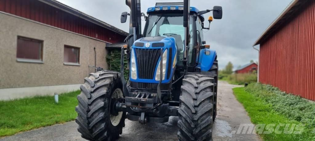 New Holland T 8040 Tractors