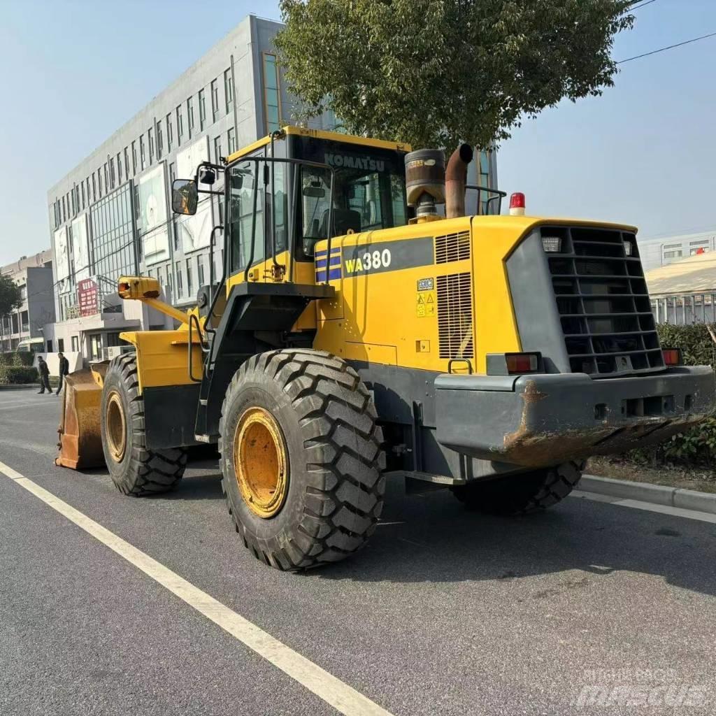 Komatsu 380-6 Wheel Loaders