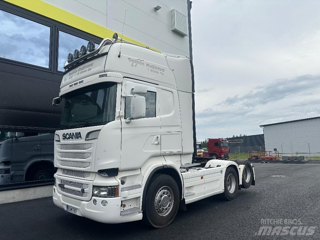 Scania R520 6x2 Conventional Trucks / Tractor Trucks