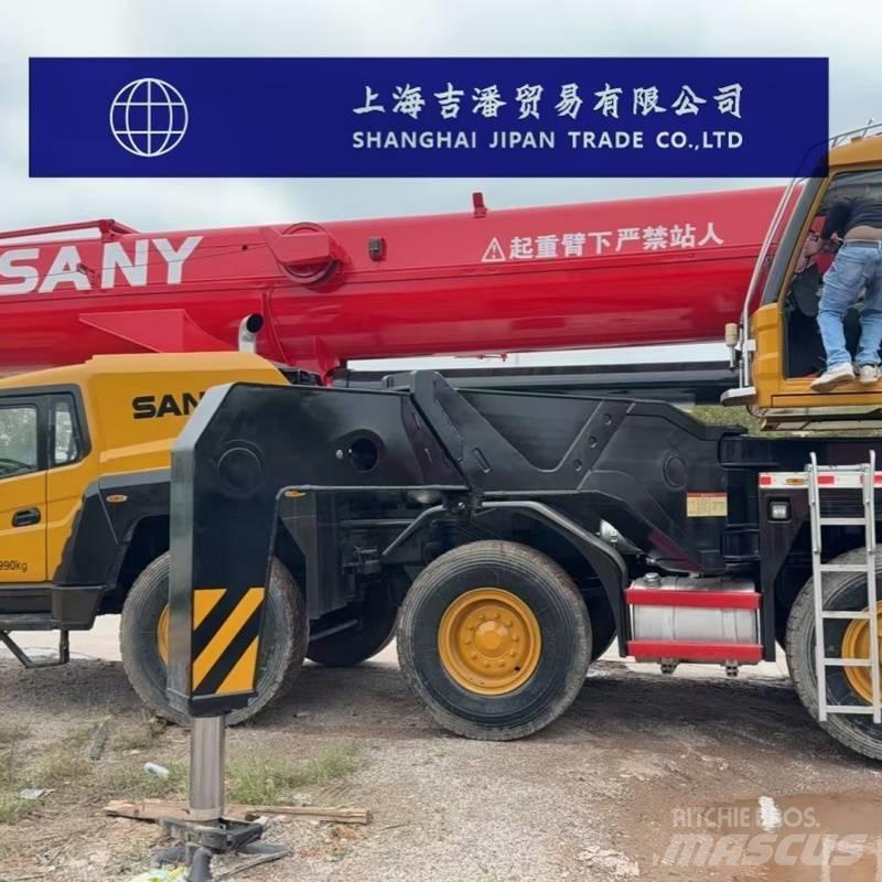 Sany STC 1000 S Mobile and all terrain cranes