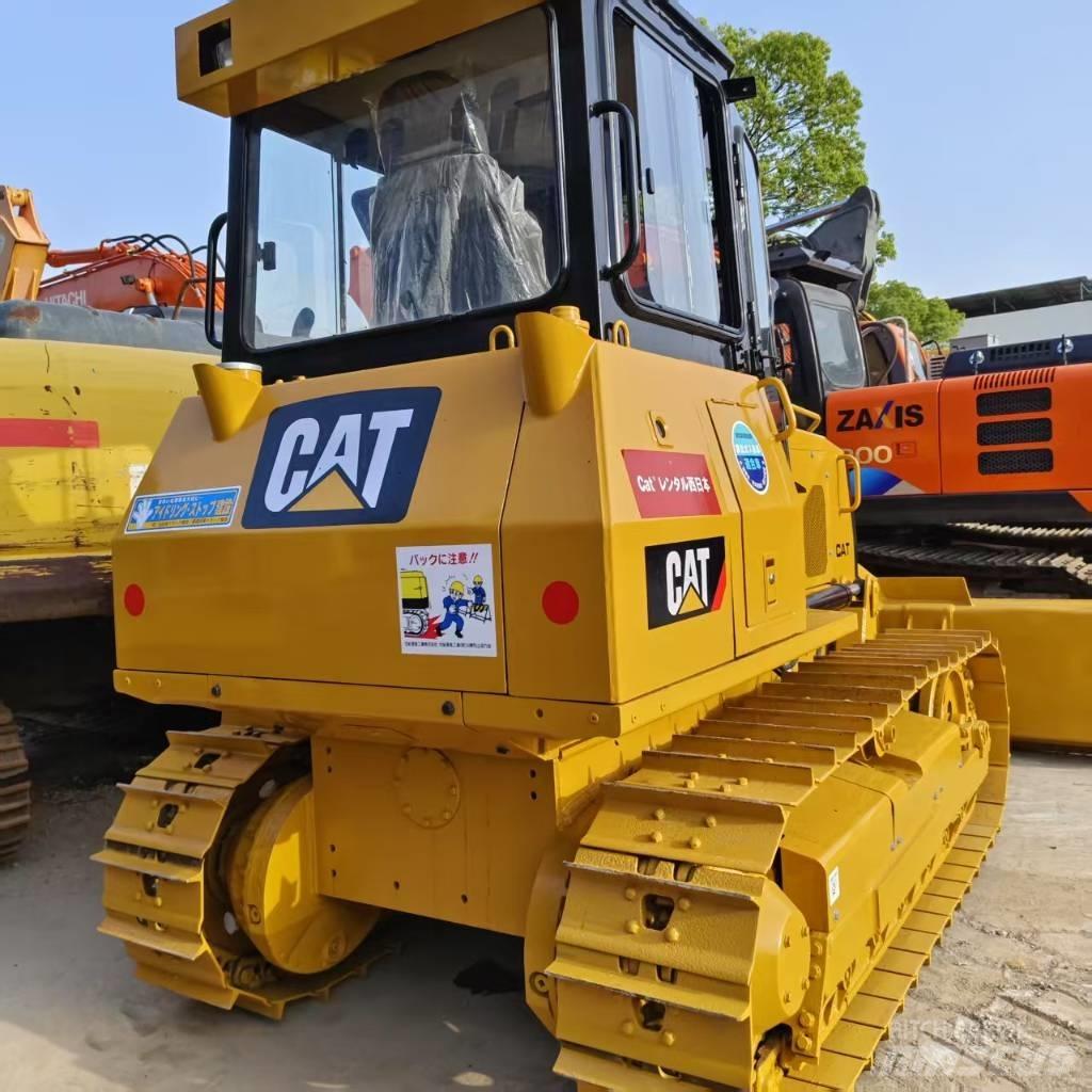 CAT D 5 K Crawler dozers
