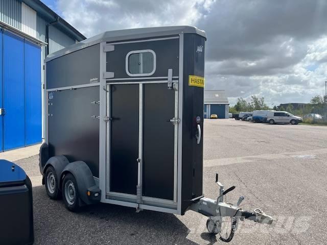 Ifor Williams HB403 Livestock Trailers