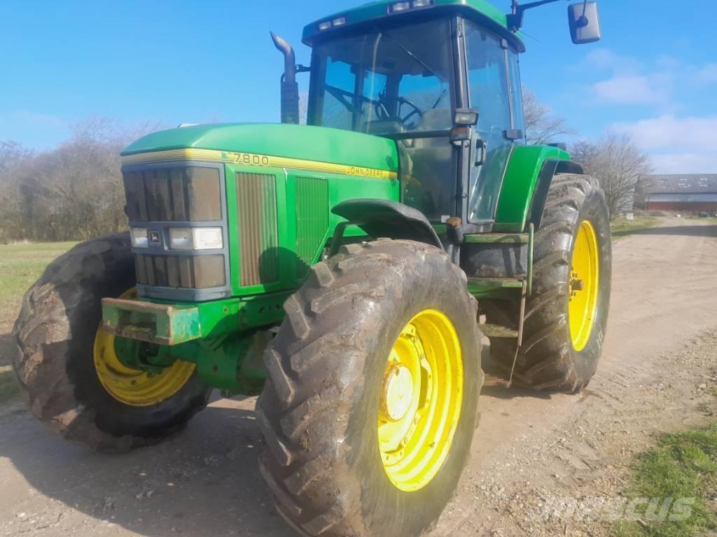 John Deere 7800 Tractors
