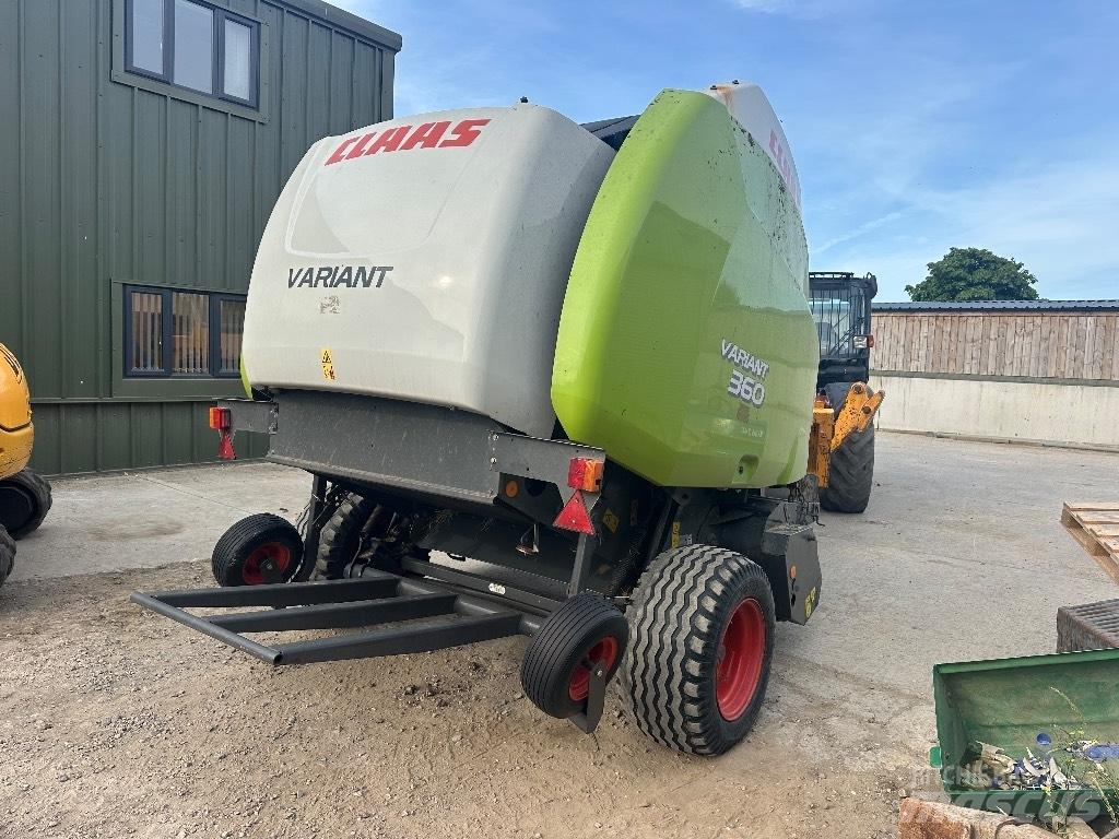 CLAAS Variant 360 Round Balers