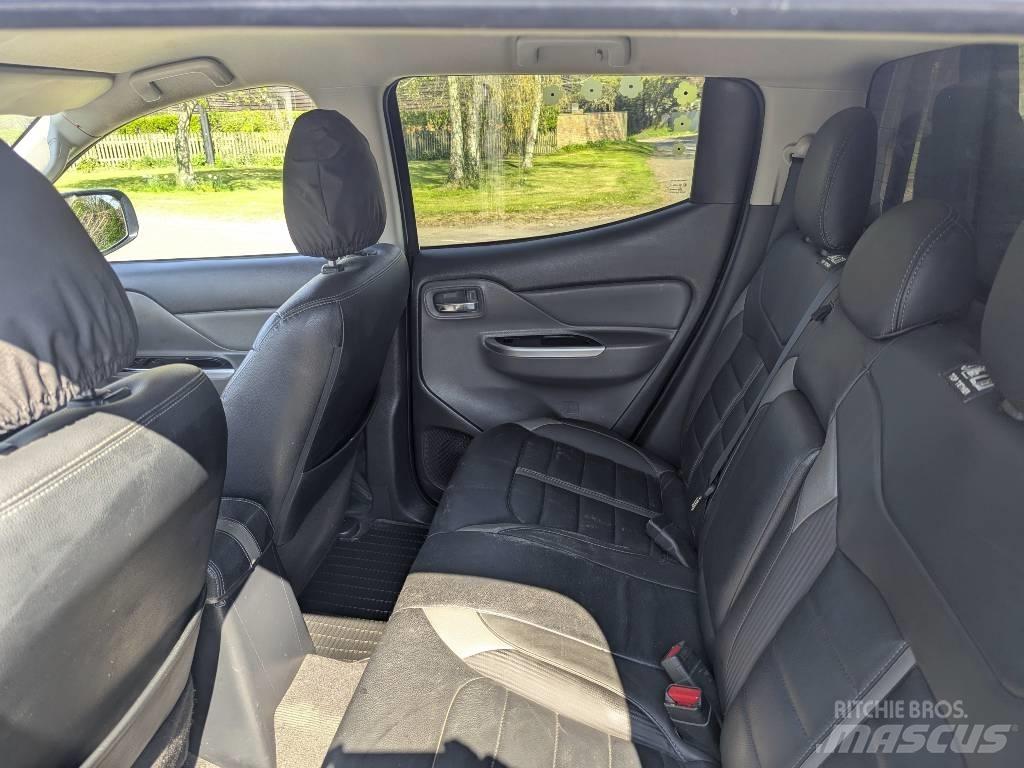 Mitsubishi L 200 Pickup Trucks