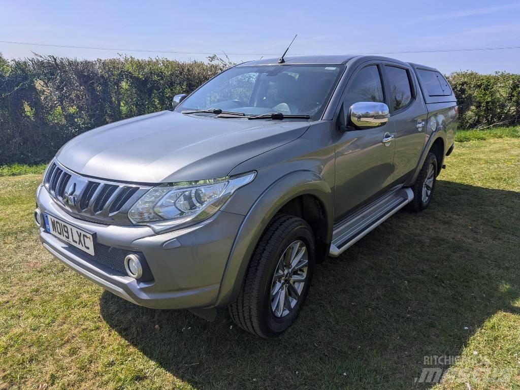 Mitsubishi L 200 Pickup Trucks
