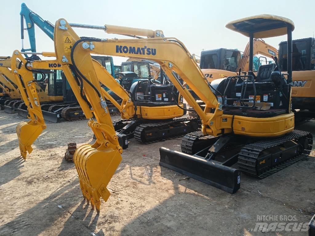Komatsu PC 35 Mini Excavators <7t (Mini Diggers)