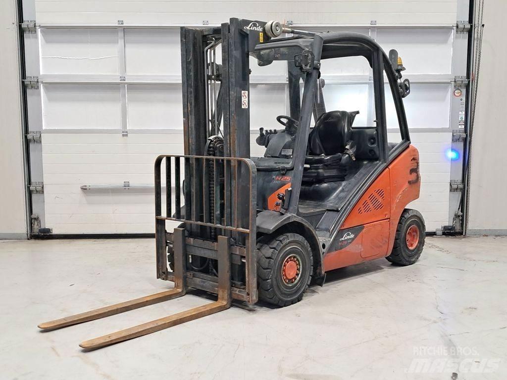 Linde H25D-02 Diesel Forklifts