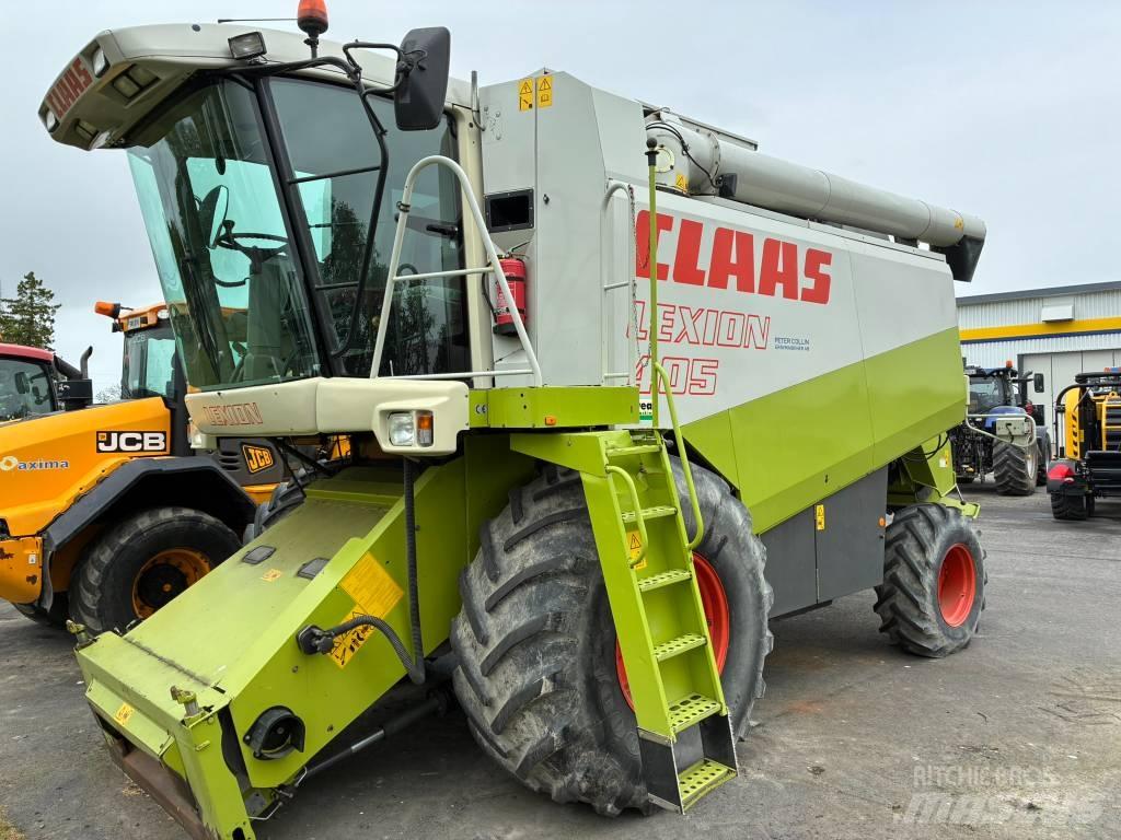 CLAAS 405 Combine Harvesters