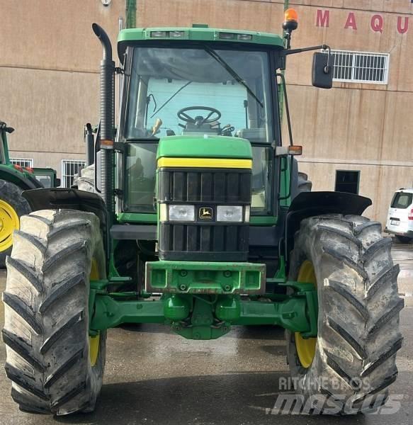 John Deere 6910 Tractors