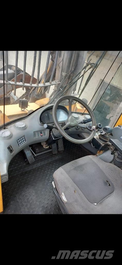 Volvo L 180 E Wheel Loaders