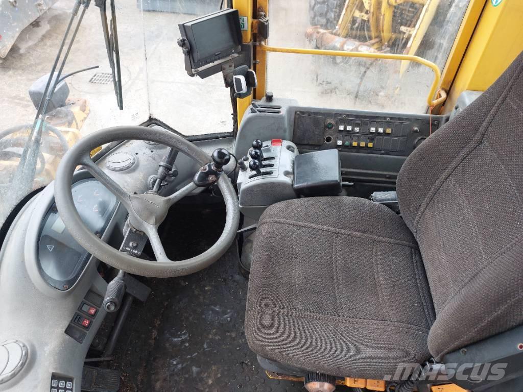 Volvo L90E Wheel Loaders
