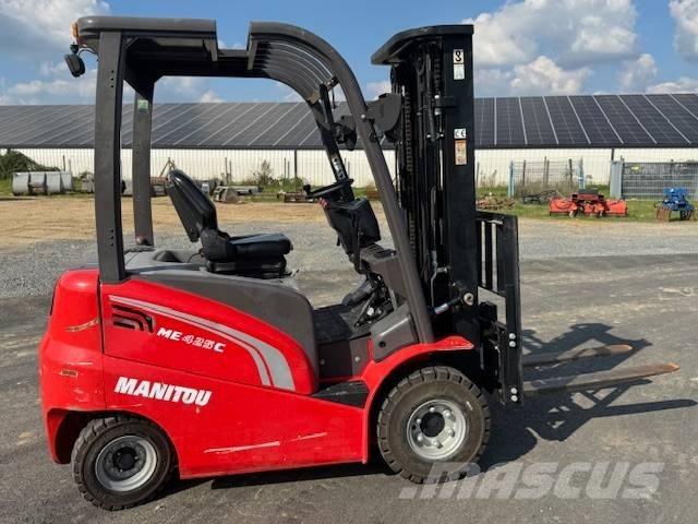 Manitou ME 425 Electric Forklifts