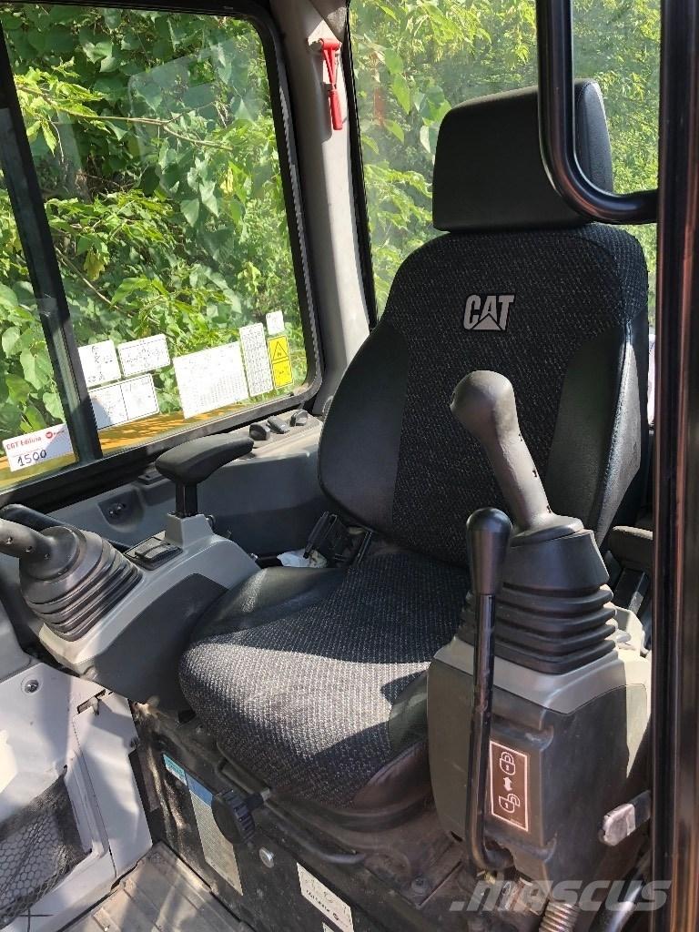 CAT 305 E2 CR Mini Excavators <7t (Mini Diggers)