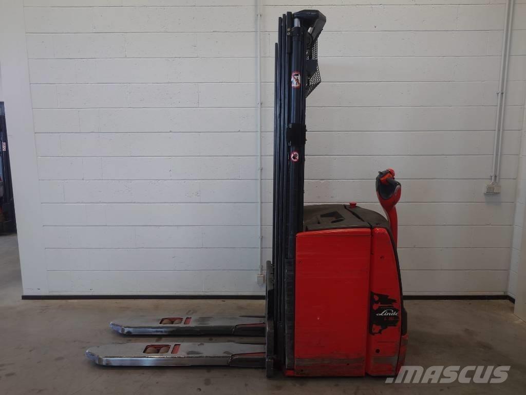 Linde L16/1173 Pedestrian stacker