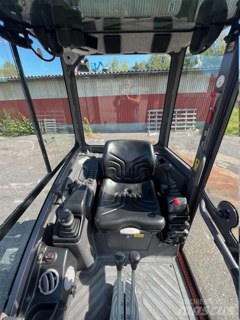 Volvo EC 18 E Mini Excavators <7t (Mini Diggers)