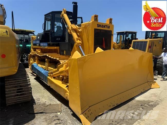 Shantui SD 32 Crawler dozers