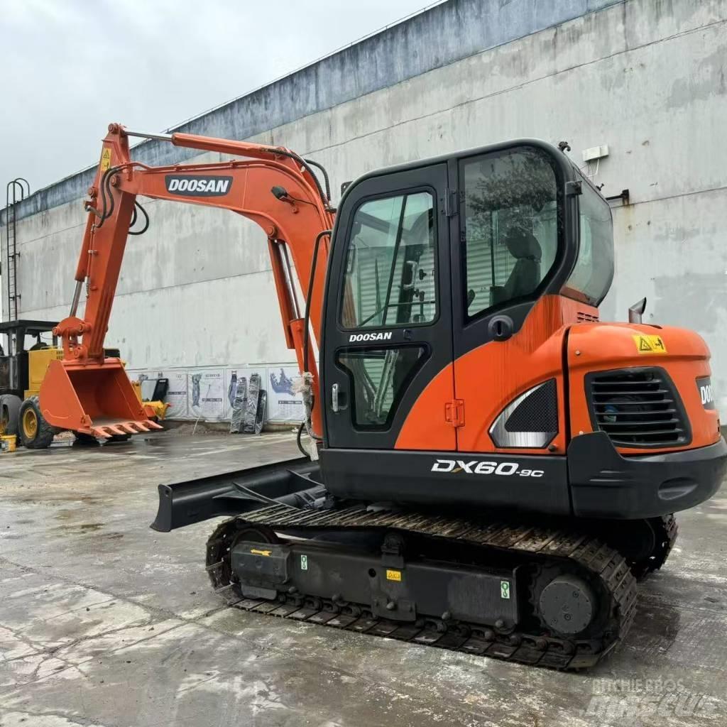 Doosan DX 60-9 C Mini Excavators <7t (Mini Diggers)