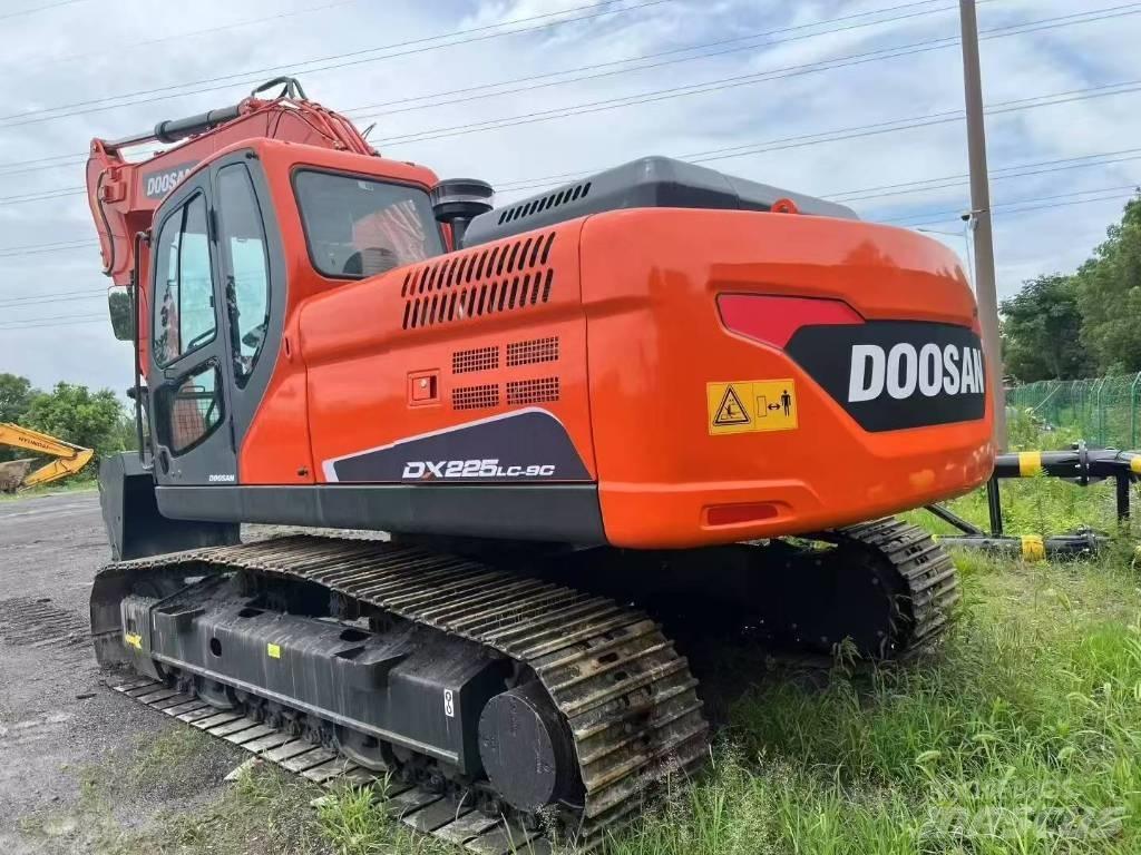 Doosan DX 225LC-9C Crawler Excavators
