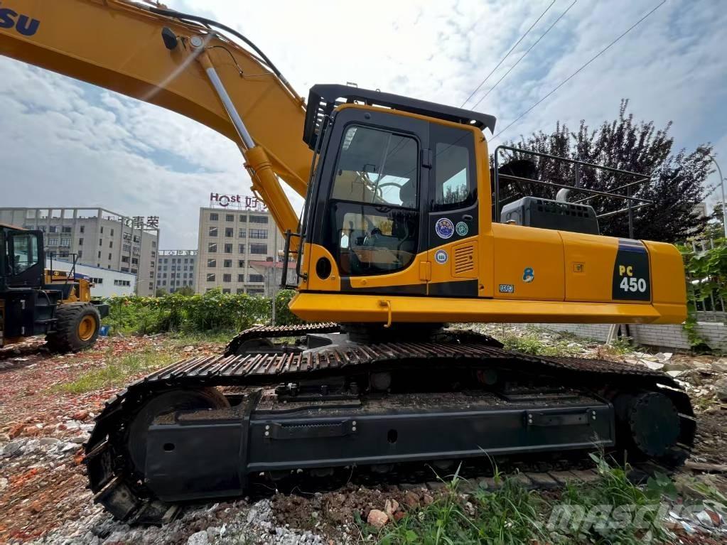 Komatsu PC 450 Crawler Excavators