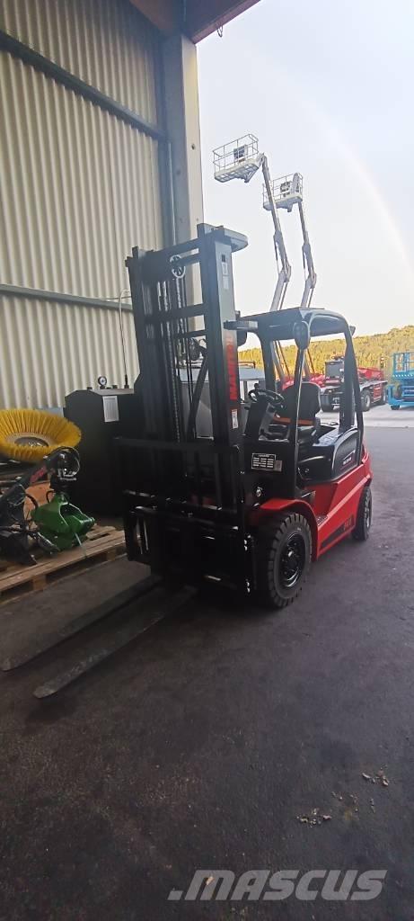 Manitou MI 25 Diesel Forklifts