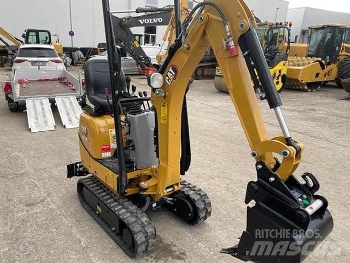 CAT 300.9D Mini Excavators <7t (Mini Diggers)
