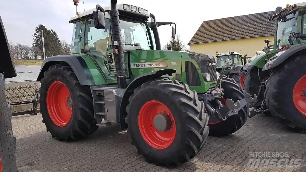 Fendt 718 Vario TMS Tractors