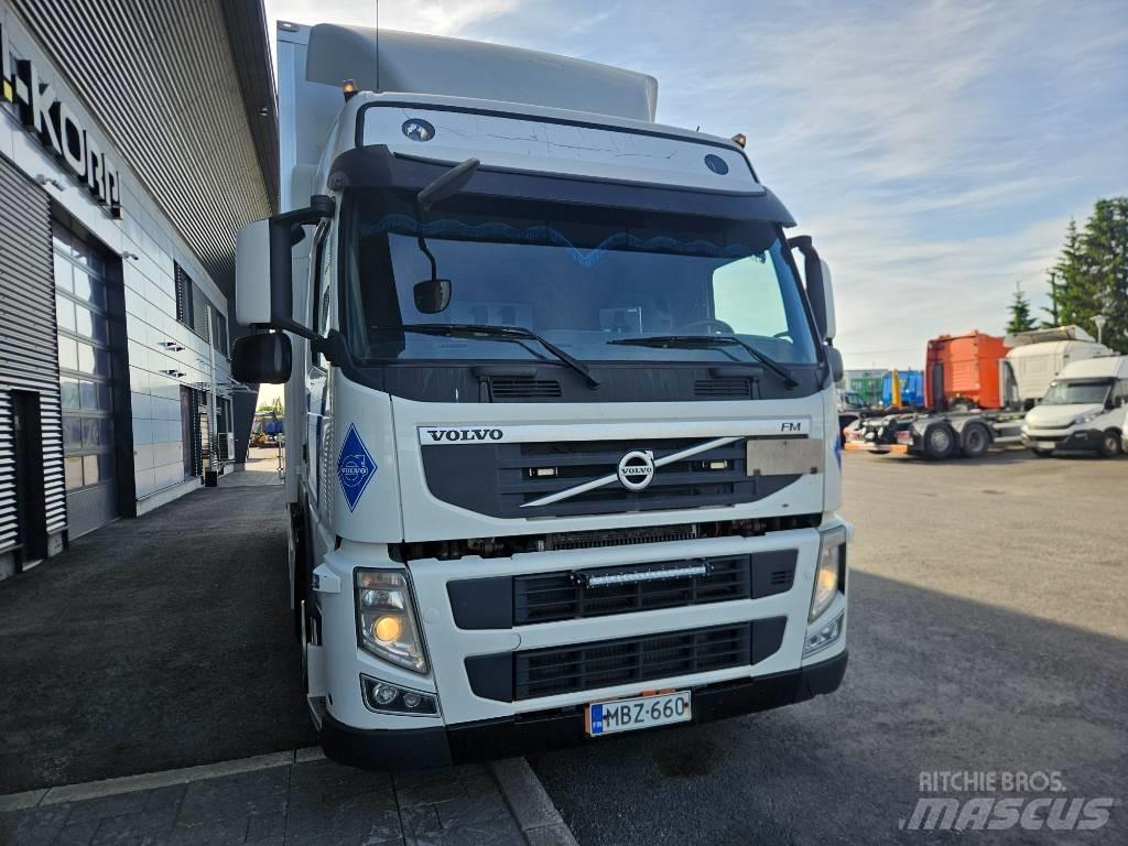 Volvo FM11 Box trucks