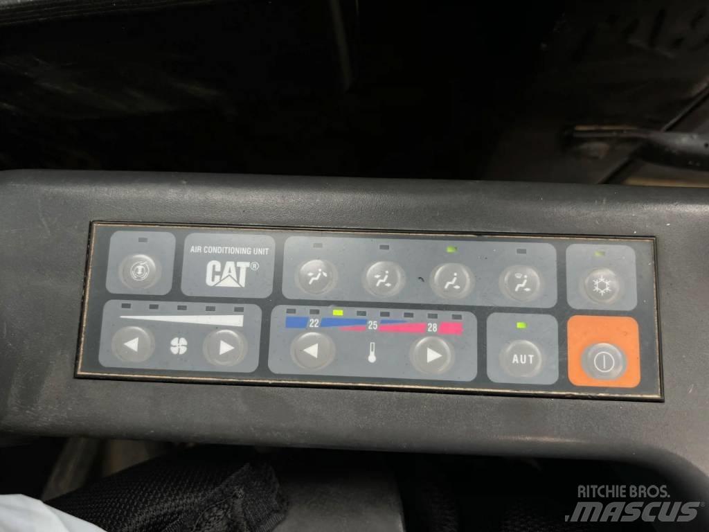 CAT 321D LCR Crawler Excavators