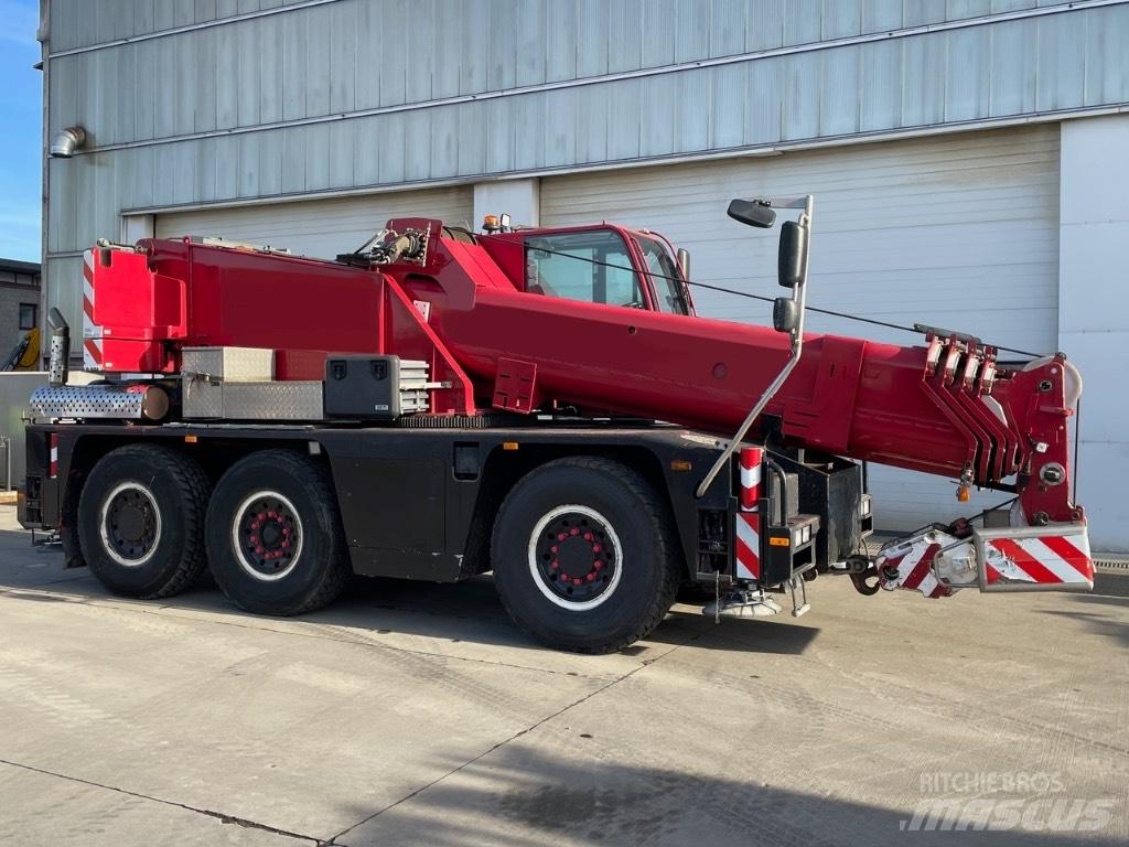 Demag AC 40-1 City Mobile and all terrain cranes