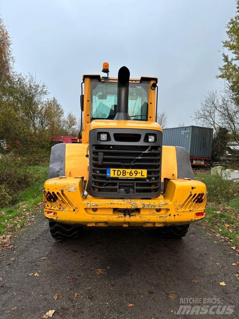 Volvo L 90 F Wheel Loaders