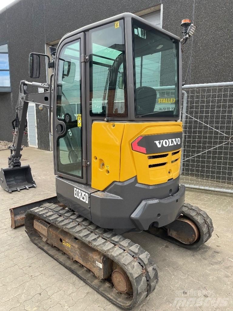 Volvo ECR25D Mini Excavators <7t (Mini Diggers)