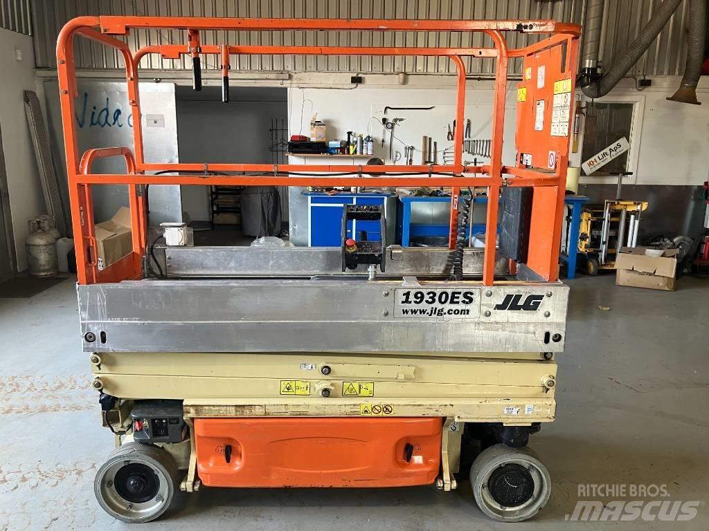 JLG 1930 ES Scissor Lifts