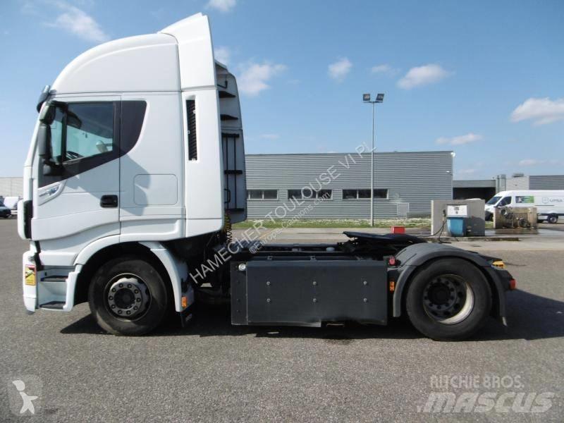 Iveco NP460 Conventional Trucks / Tractor Trucks