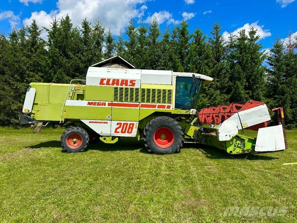 CLAAS Mega 208 Combine Harvesters