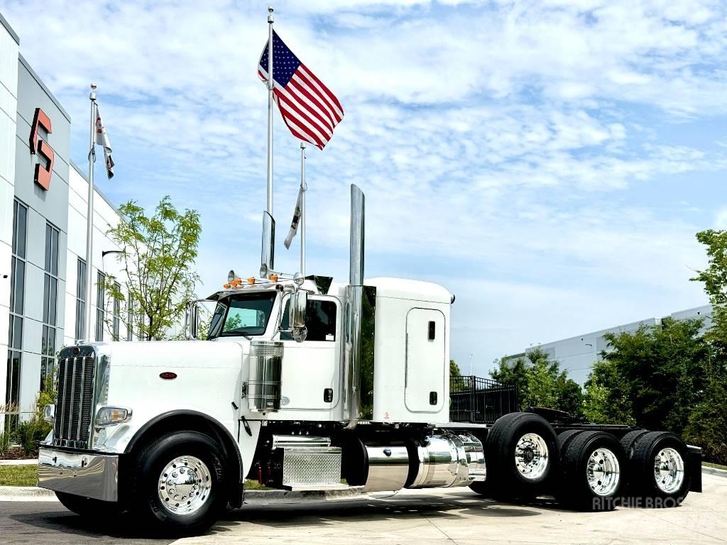 Peterbilt 389 Conventional Trucks / Tractor Trucks