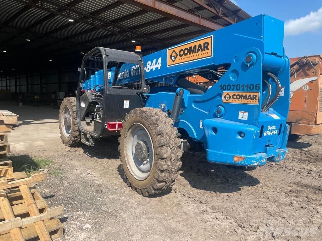 Genie GTH 844 Telescopic Handlers