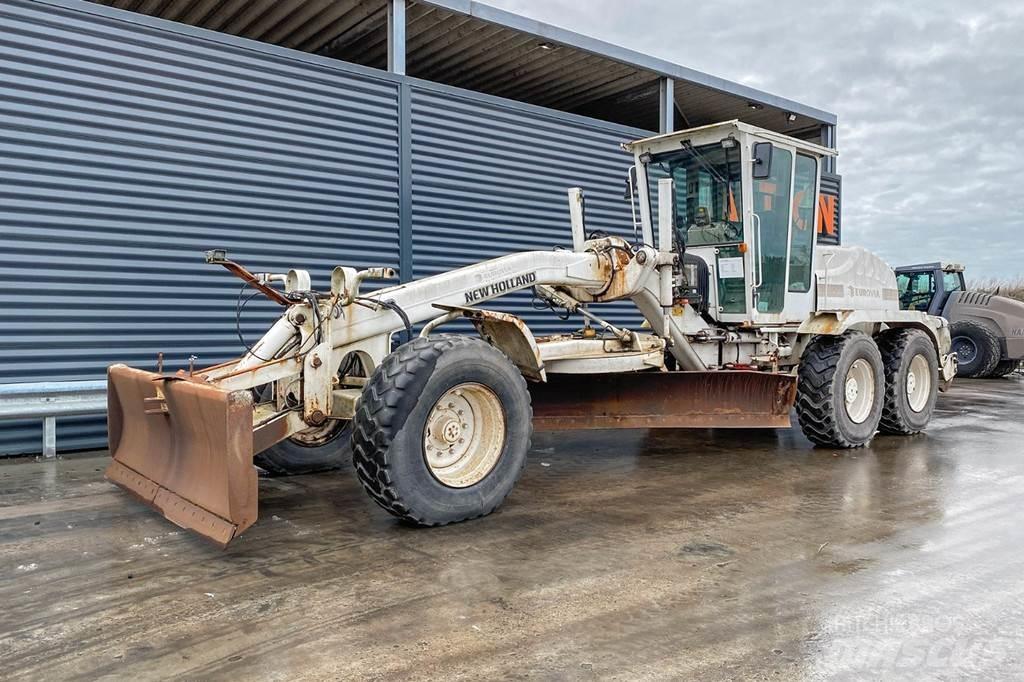 New Holland F156.6 Motor Graders