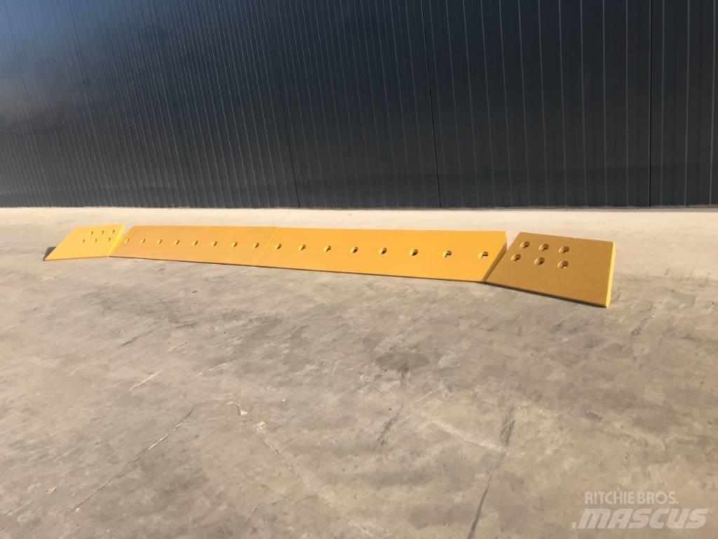 CAT D6T Other