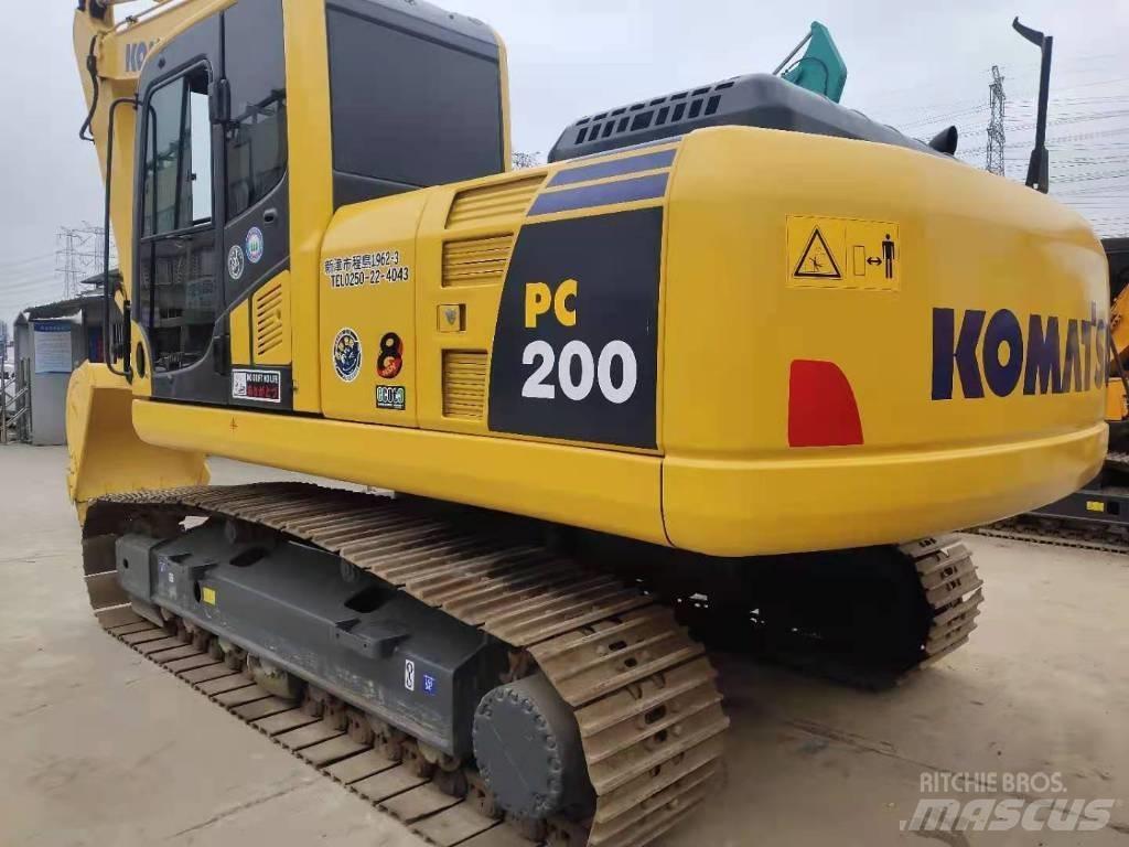 Komatsu PC 200 Crawler Excavators