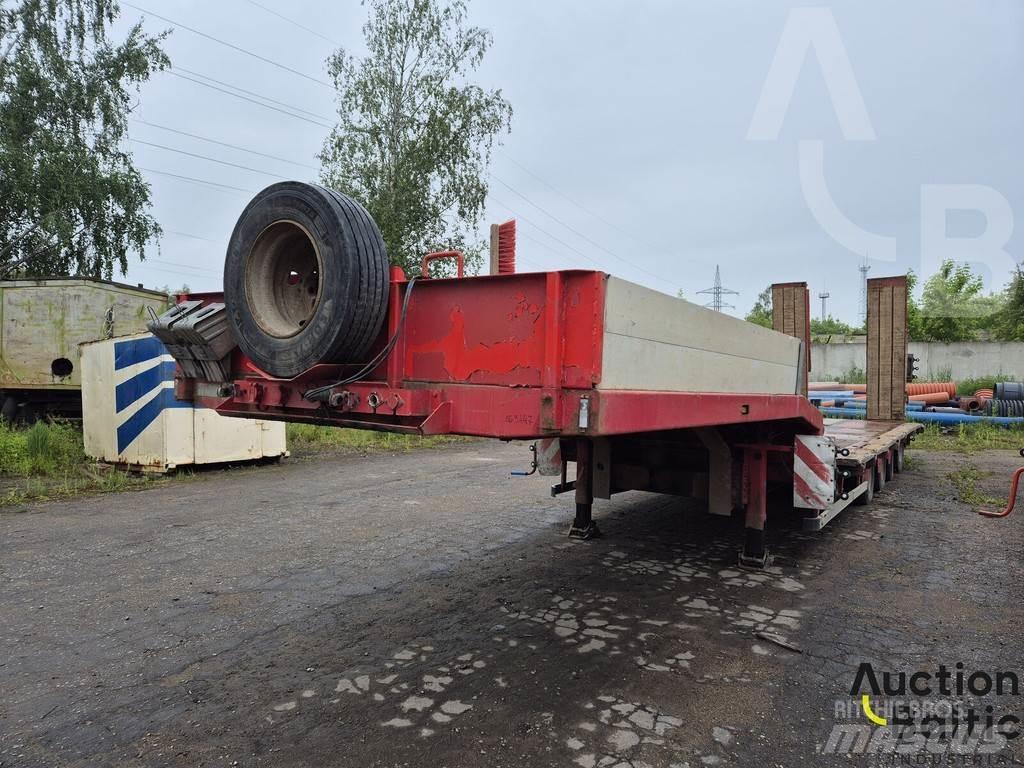HRD STL M4N Curtain  trailers