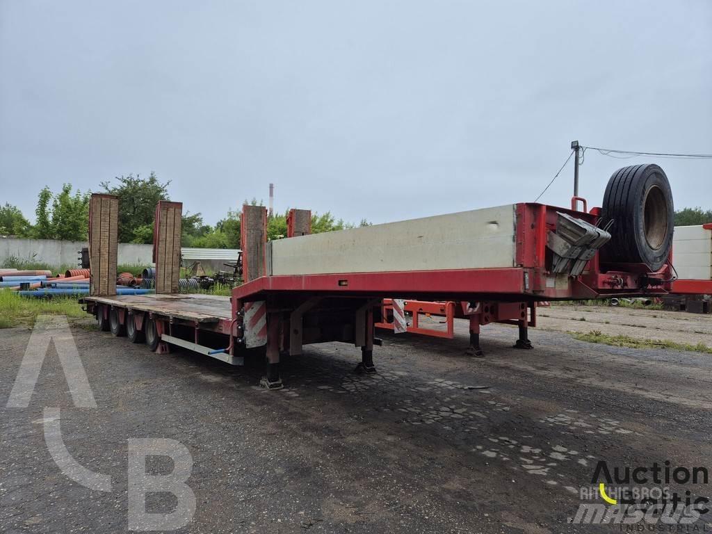 HRD STL M4N Curtain  trailers