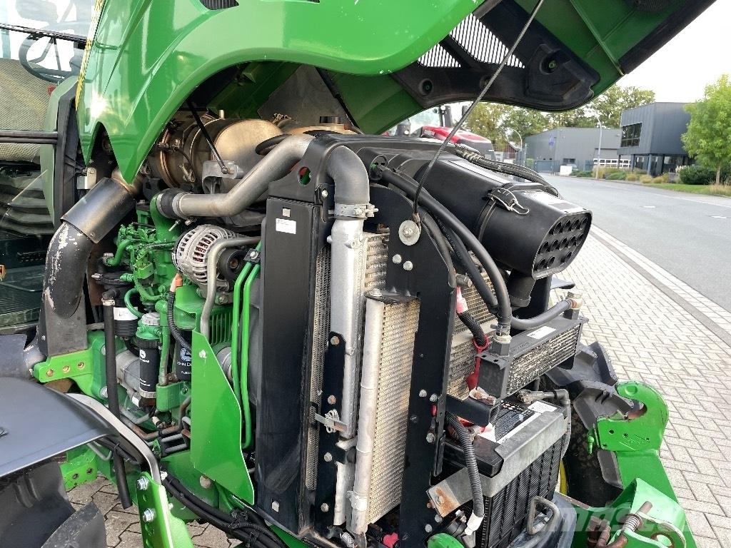 John Deere 5100 M Tractors