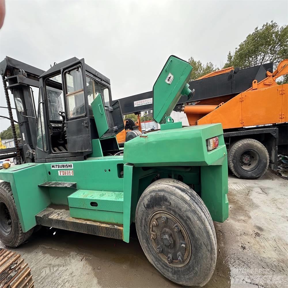 Mitsubishi FD160 Diesel Forklifts