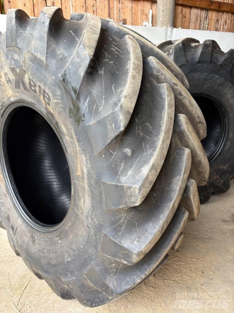 Michelin 800/70R32 Tires, wheels and rims