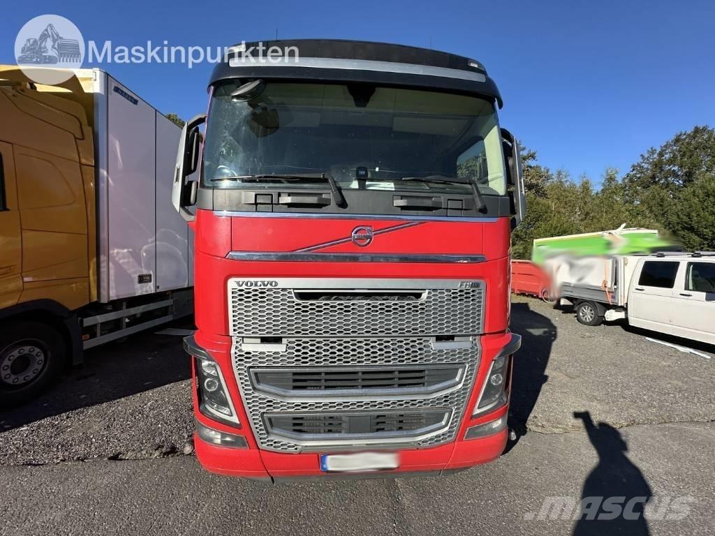 Volvo FH 16 Cab & Chassis Trucks