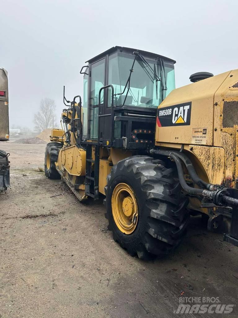 CAT RM 500 Asphalt Recycling Equipment