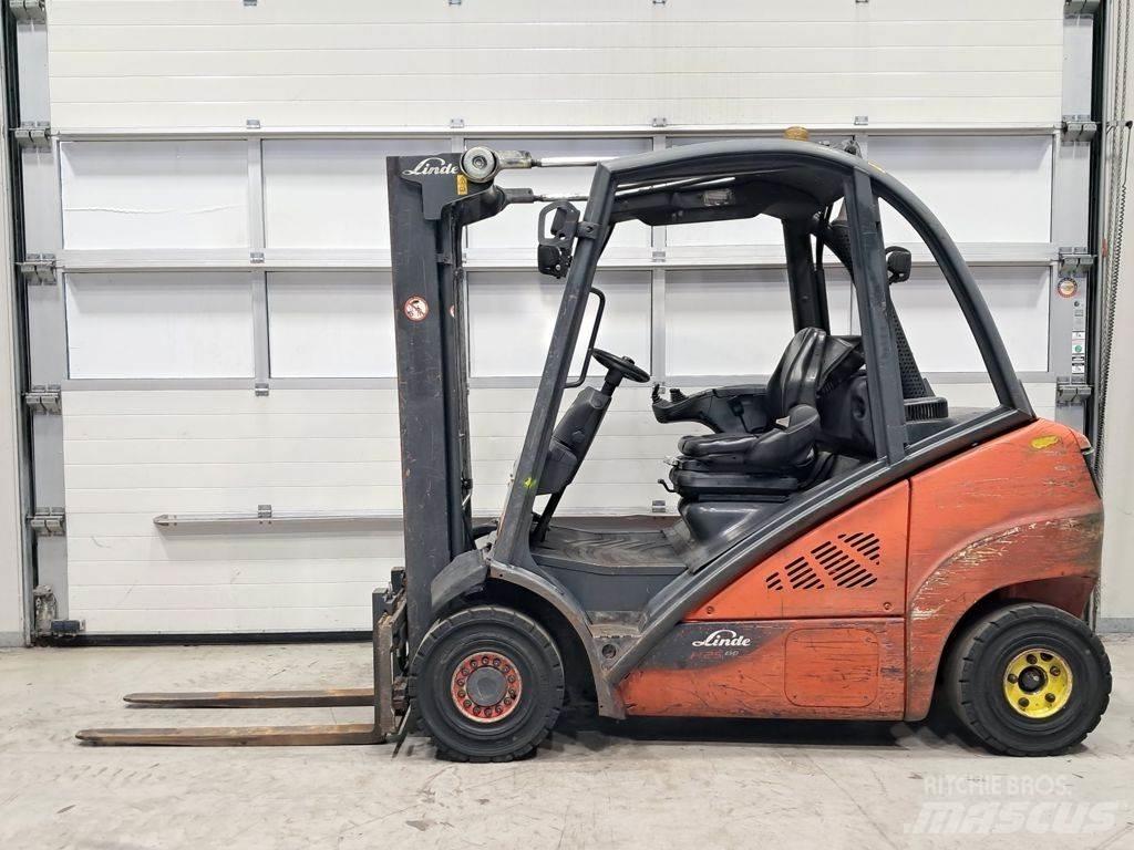 Linde H25D-02 Diesel Forklifts