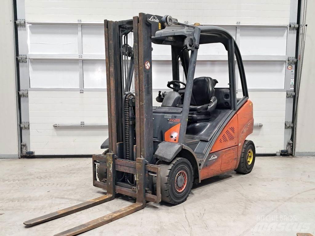 Linde H25D-02 Diesel Forklifts
