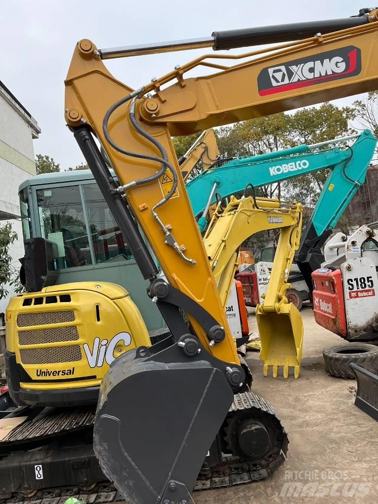 XCMG XE 75 D Mini excavators  7t - 12t